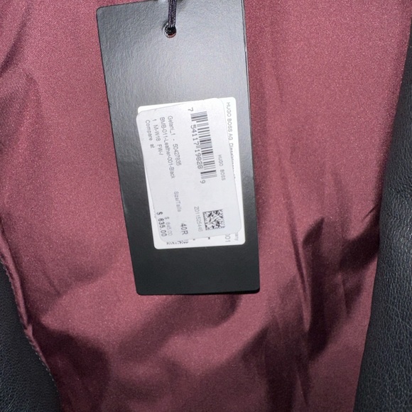 HUGO BOSS BRAND NEW - Picture 3 of 5